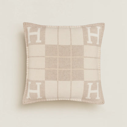 CLARA ROSE |  LUXURY H PILLOW