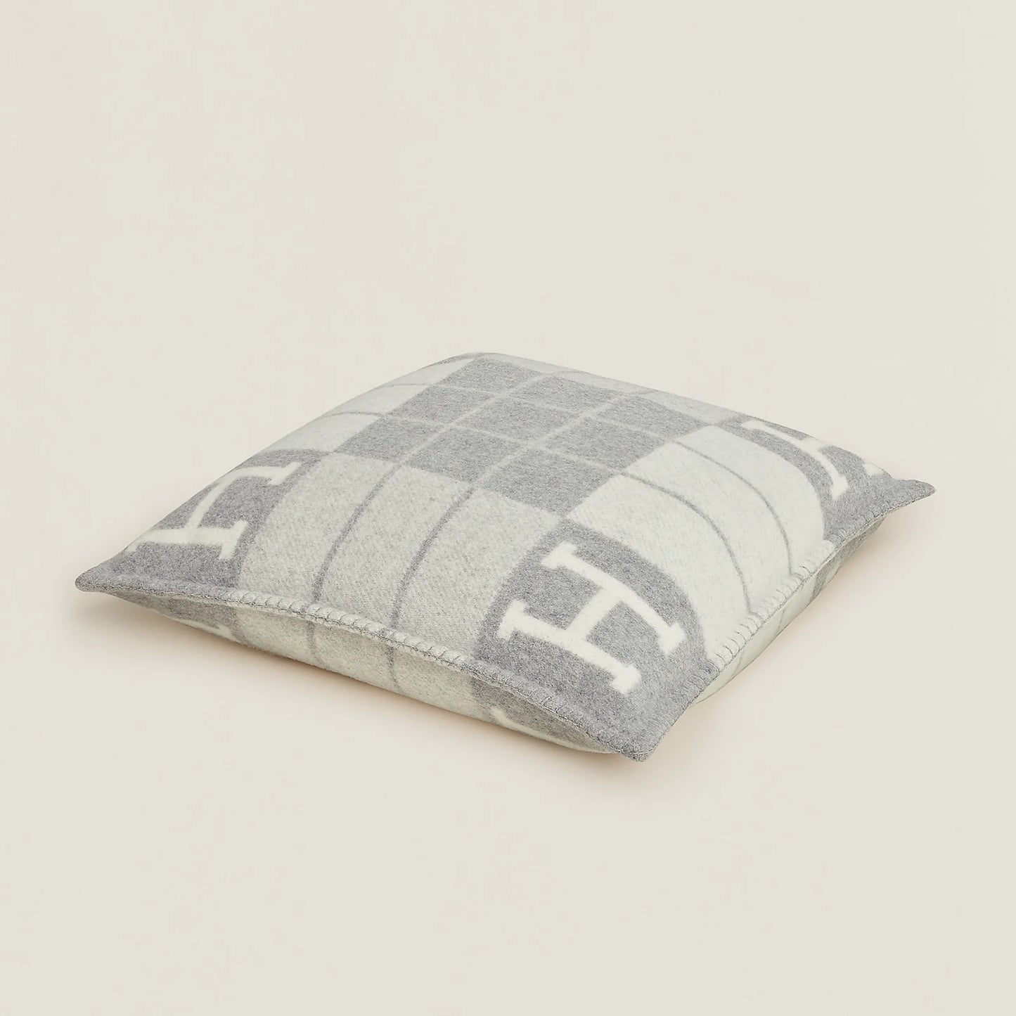 CLARA ROSE |  LUXURY H PILLOW